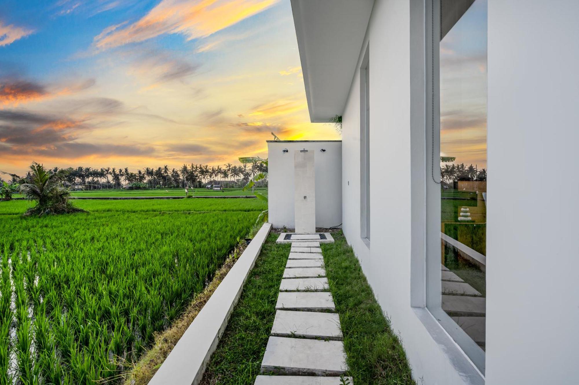 Villa Lina By Balisuperhost Убуд Екстер'єр фото